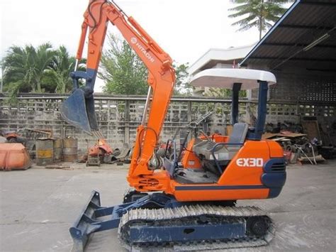 hitachi ex30 2 dimensions